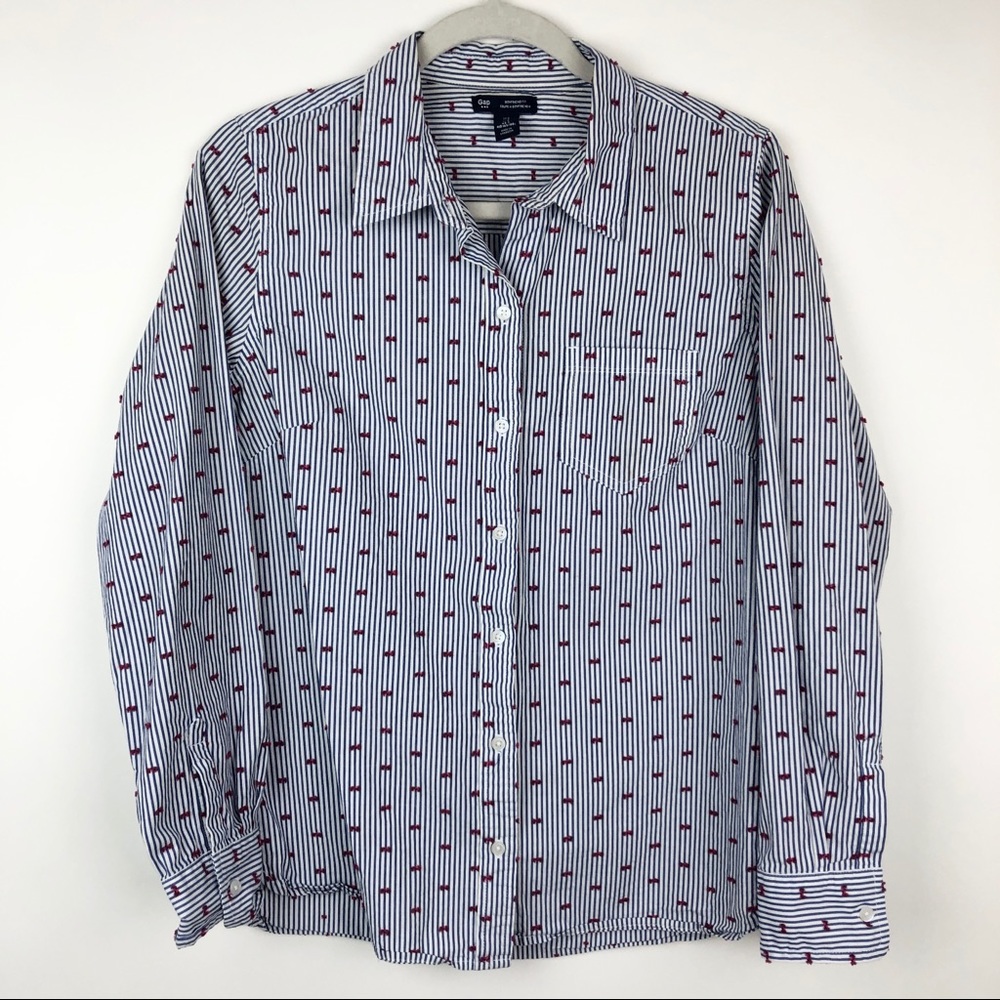 GAP Boyfriend Fit Blue Striped Button Down Shirt